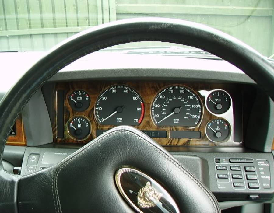 dash_analog.jpg