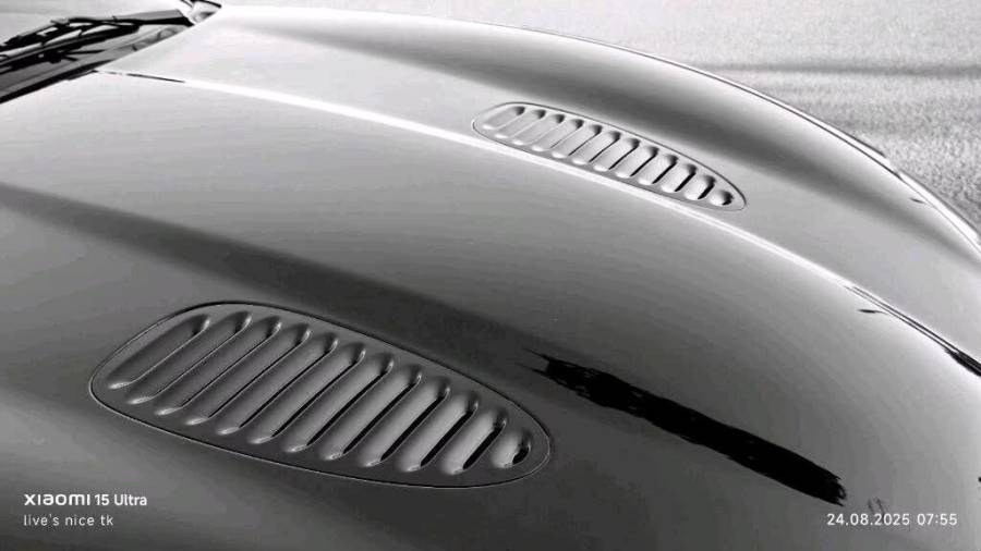 ext_motor_detail.jpg